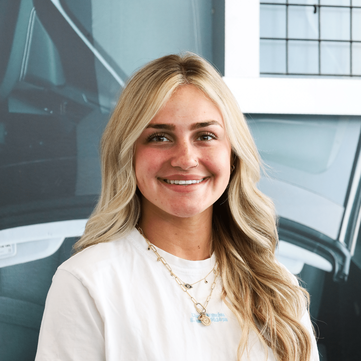 Faith Scarth-Hanlan Service Consultant