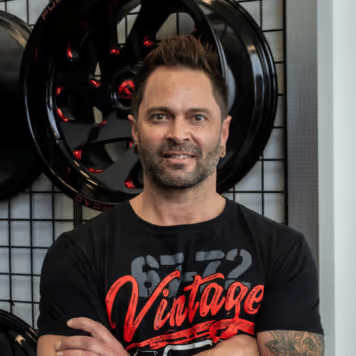 Kenny Perret Technician