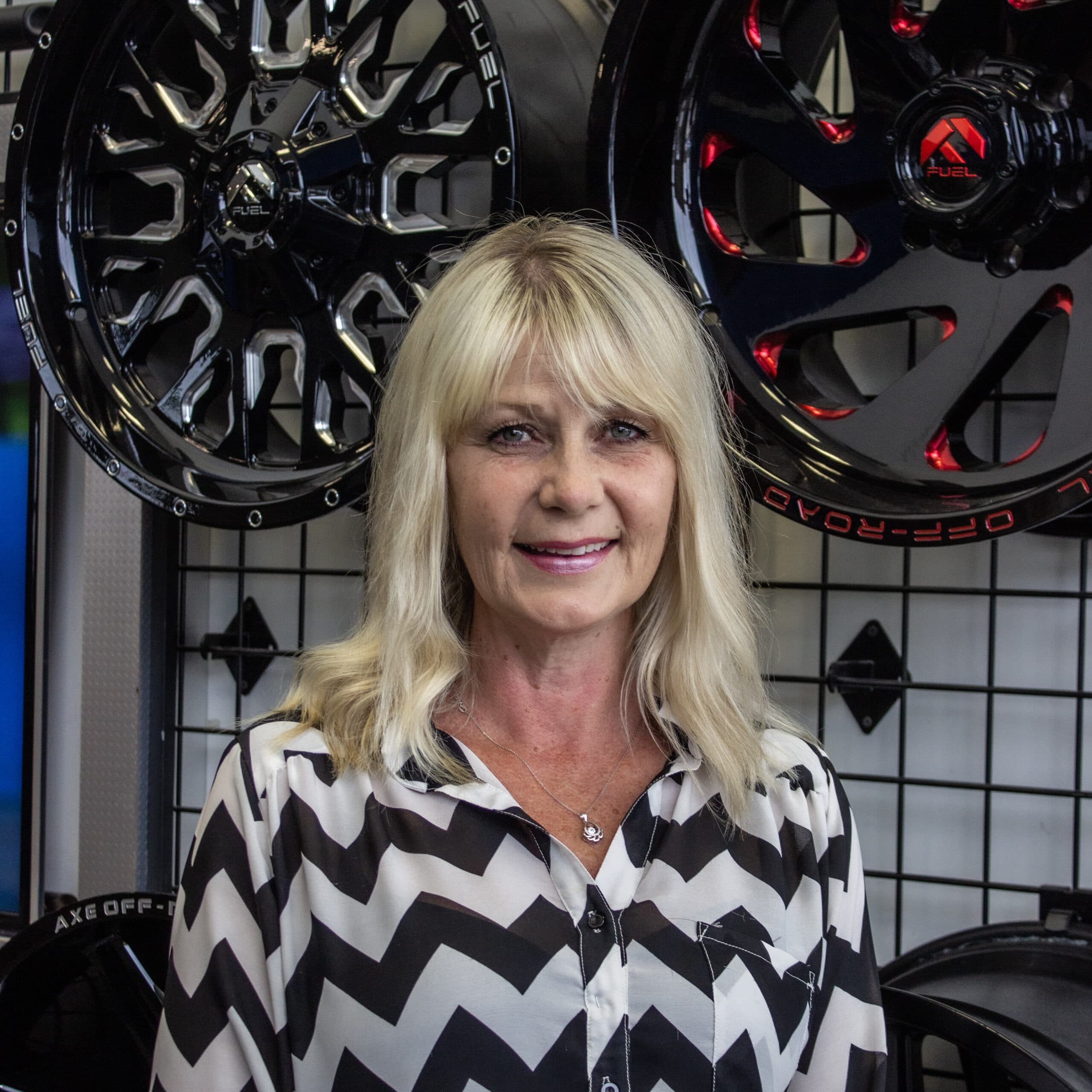 Sandra Scarth Service Consultant